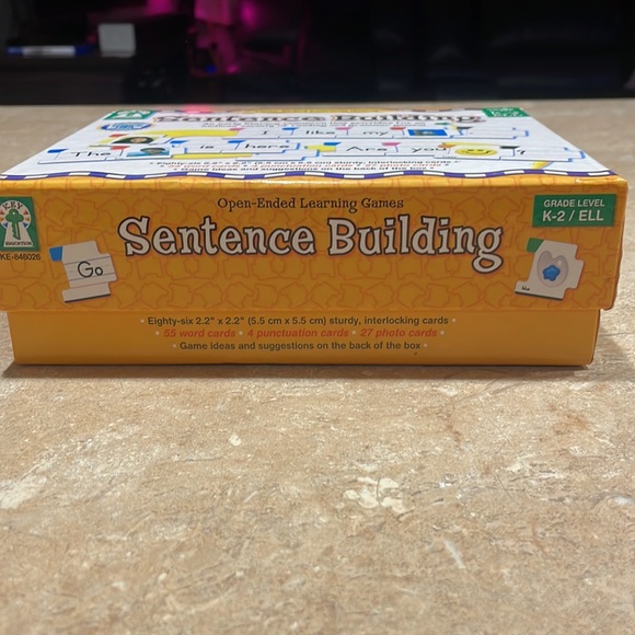 Sentence Building puzzle - Picture 2 of 7